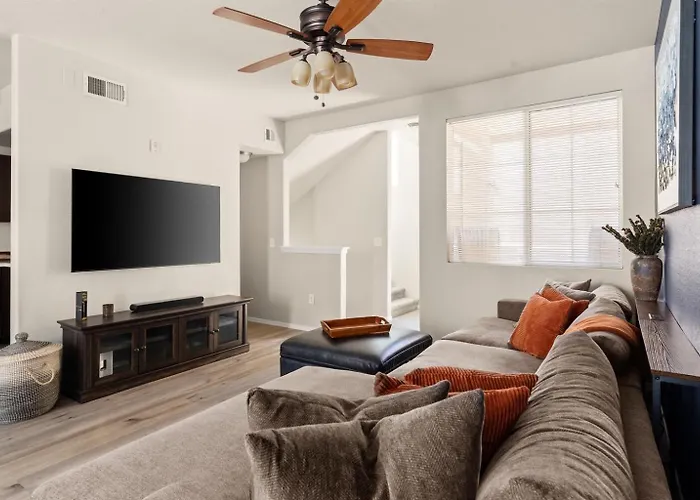 Apartment Luxury Cave Creek Townhome 2 King Beds Pool Hot Tub Near Golf & Tpc *
